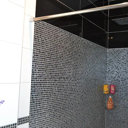 30 M2 Ideale Pour 2 Personnes Flassans-sur-Issole